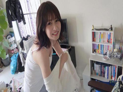 年轻的邻居和隔壁老人的性疯狂